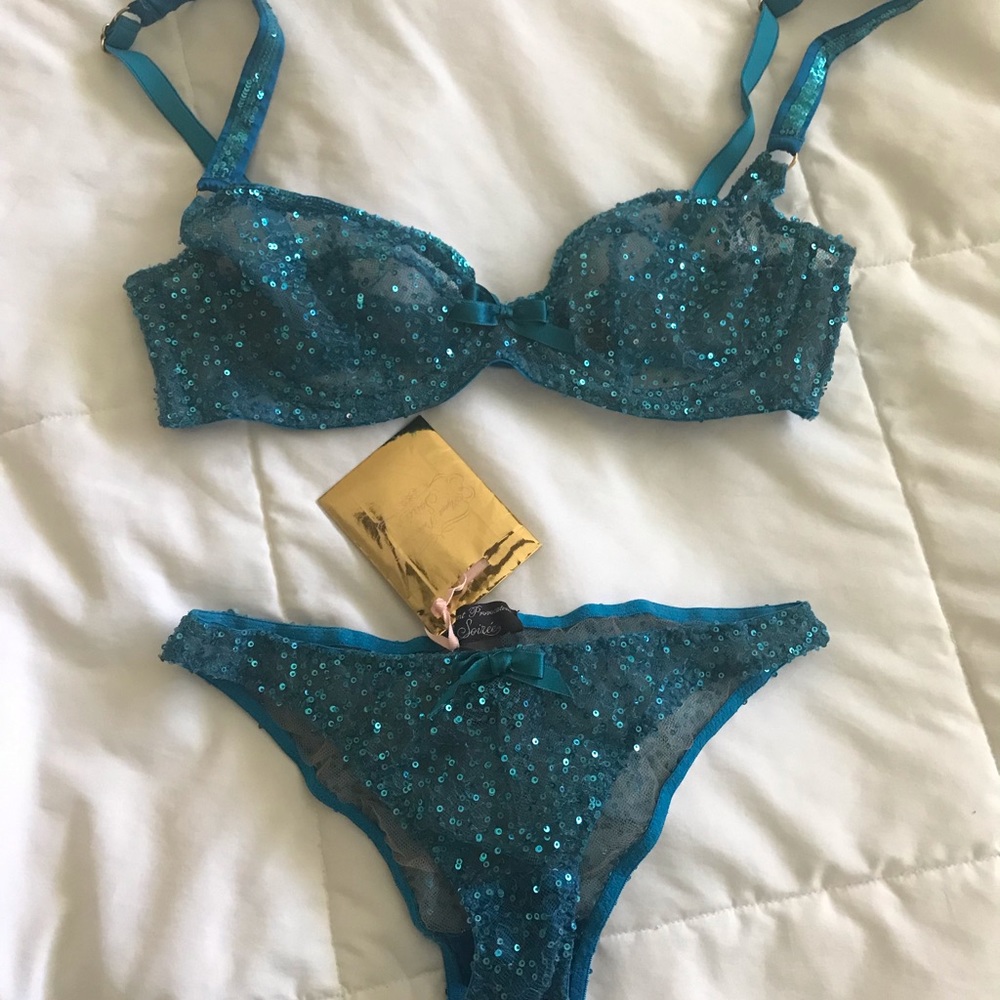 SOLD // AP Rare Set Soirée Czarinah Bra (34C) & Brief (1) by Agent Provocateur